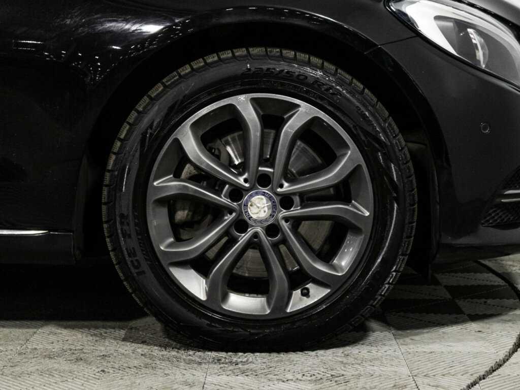 Б/У Мерседес-Бенц Ц-Класс 2014 года. Фото: #18