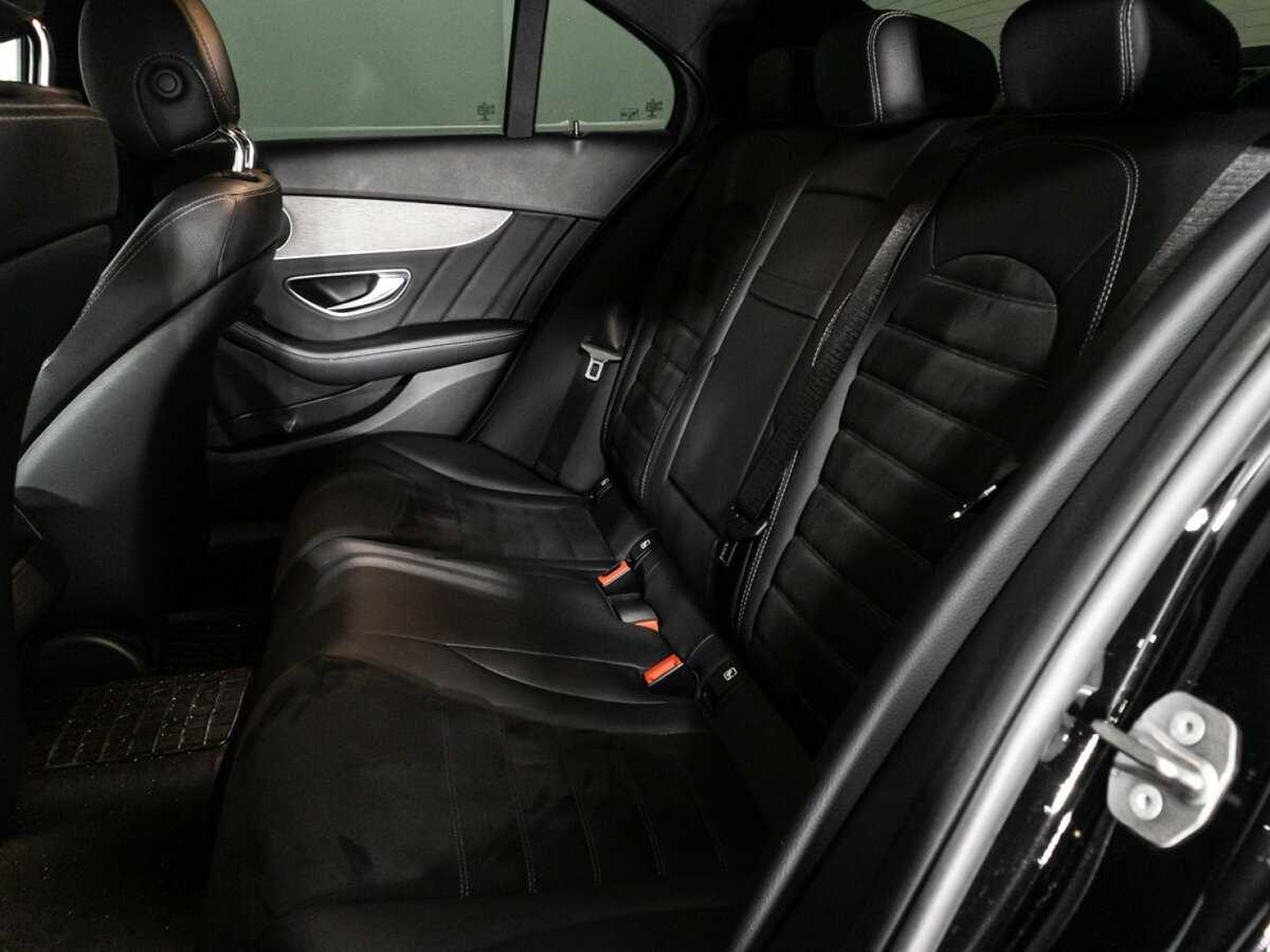 Б/У Мерседес-Бенц Ц-Класс 2019 года. Фото: #9