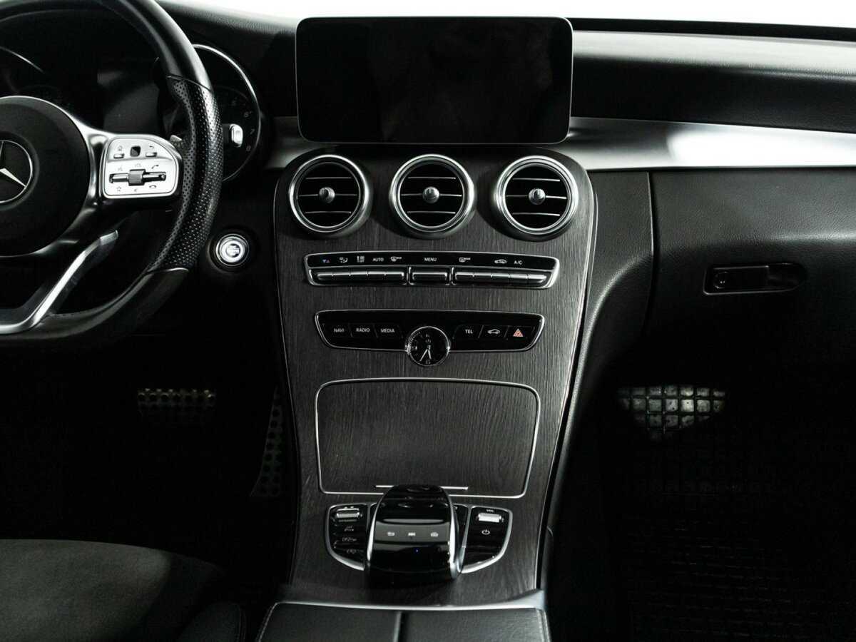 Б/У Мерседес-Бенц Ц-Класс 2019 года. Фото: #13