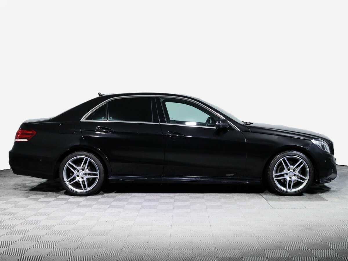 Б/У Мерседес-Бенц Е-Класс 2015 года. Фото: #3