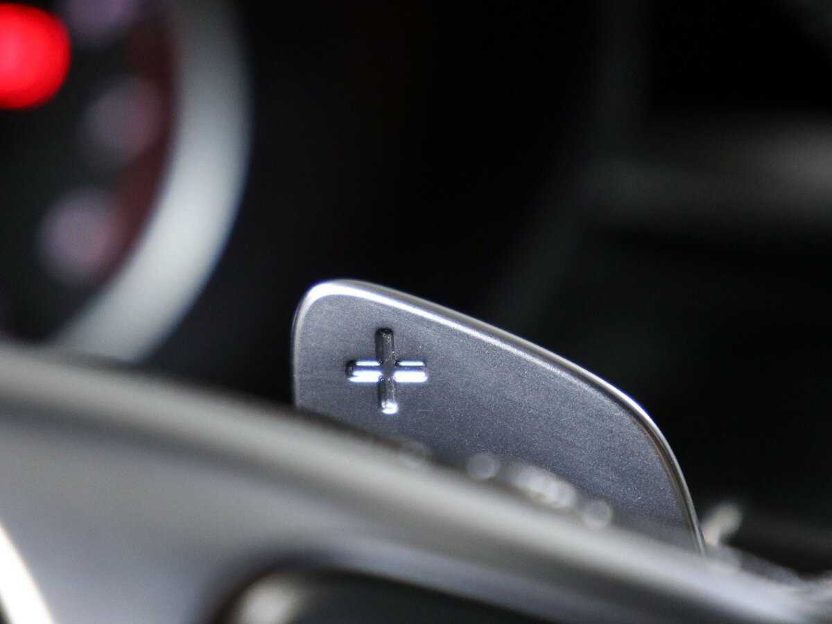 Б/У Мерседес-Бенц Ц-Класс 2018 года. Фото: #17