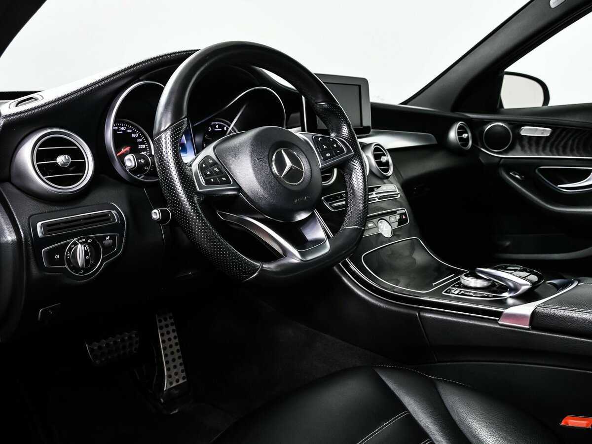 Б/У Мерседес-Бенц Ц-Класс 2015 года. Фото: #11