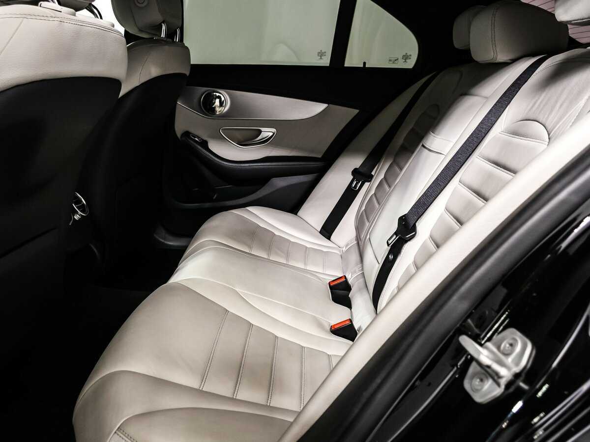 Б/У Мерседес-Бенц Ц-Класс 2014 года. Фото: #13