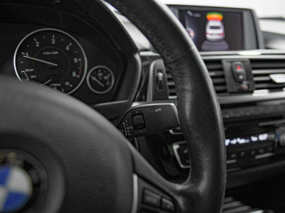 Б/У БМВ 3 серии 2017 года. Фото: #8