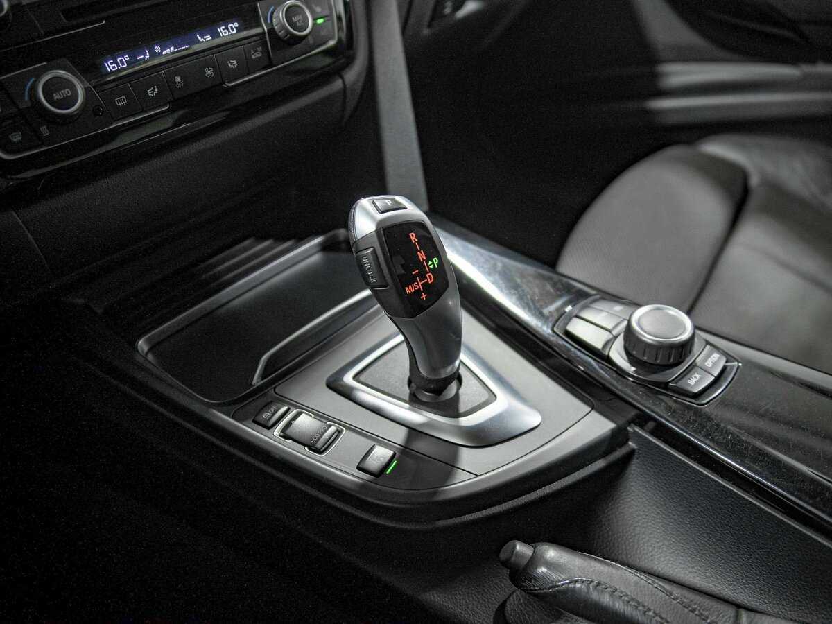 Б/У БМВ 3 серии 2017 года. Фото: #11