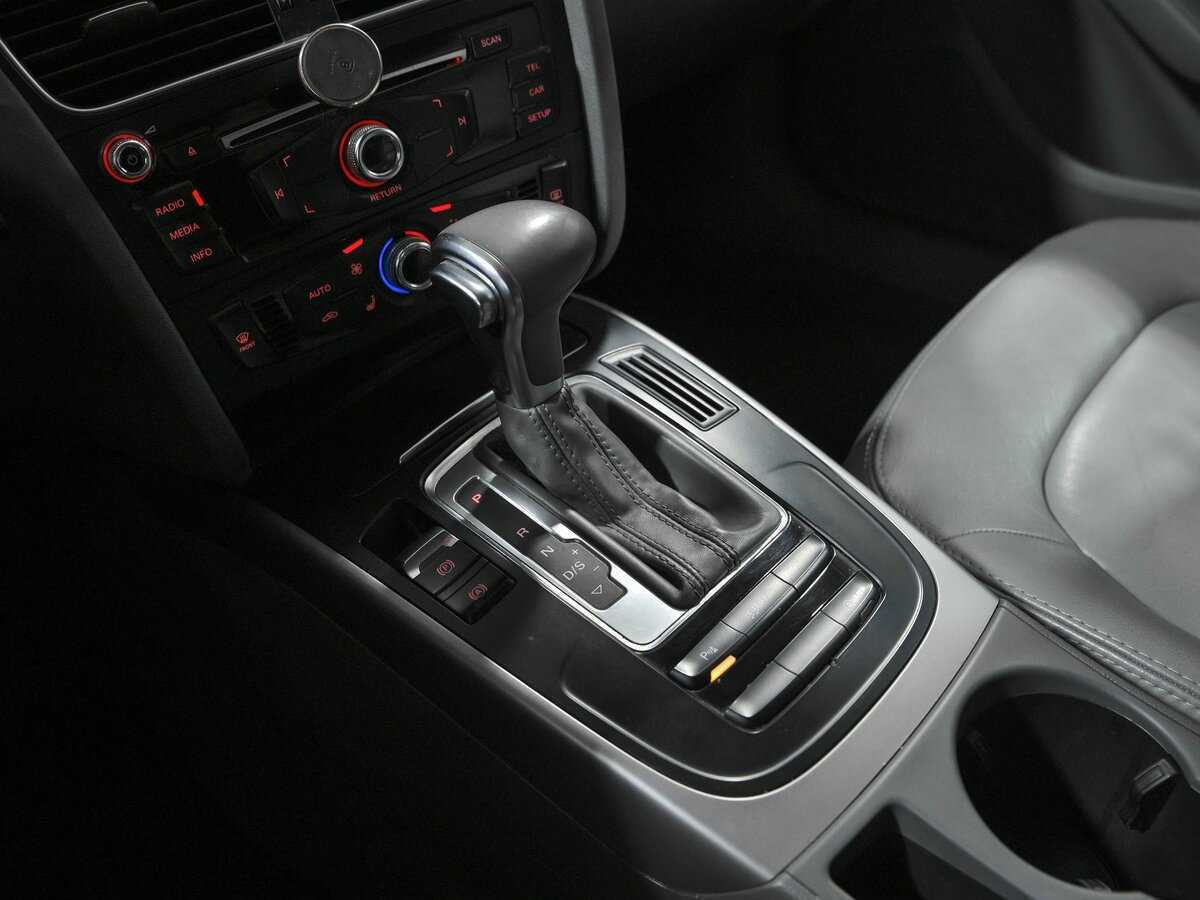 Б/У Ауди А4 2014 года. Фото: #10