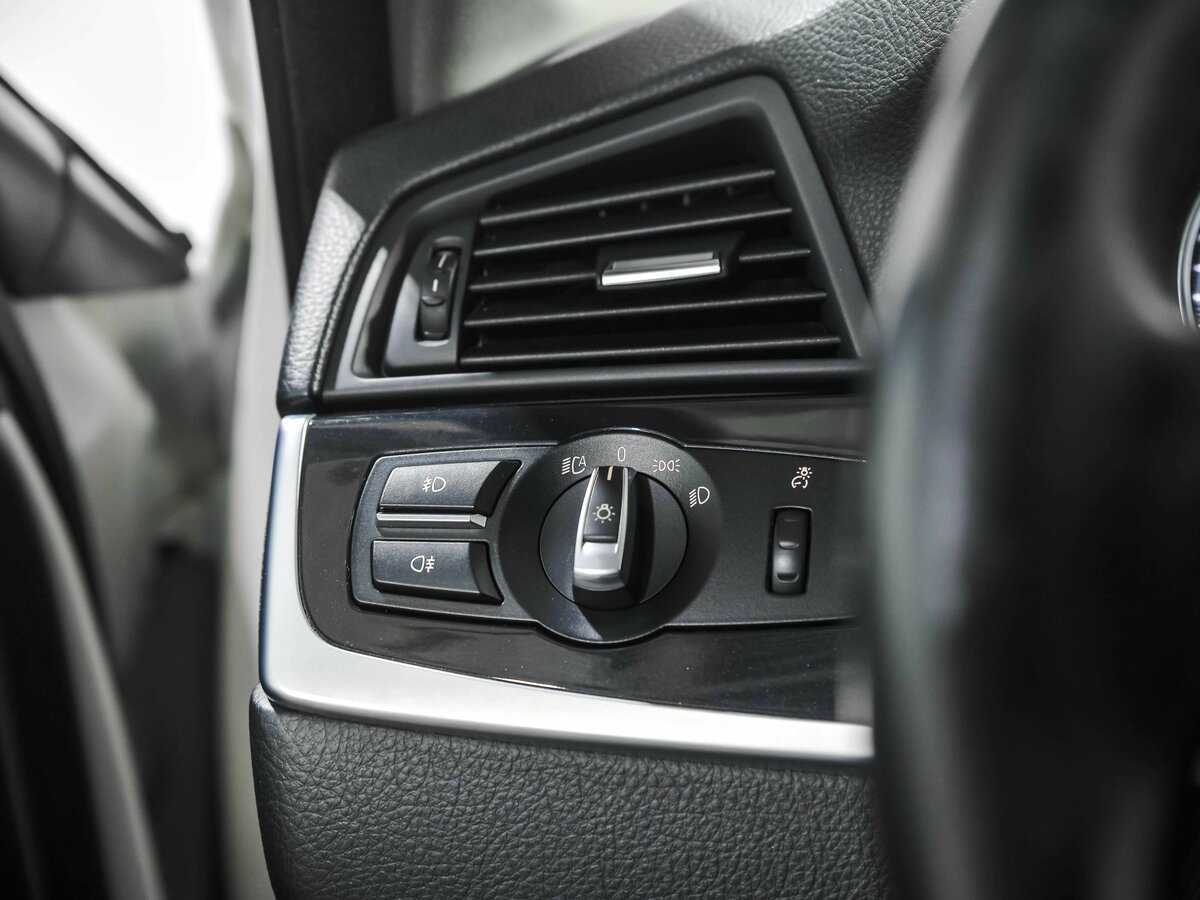 Б/У БМВ 5 серии 2013 года. Фото: #12