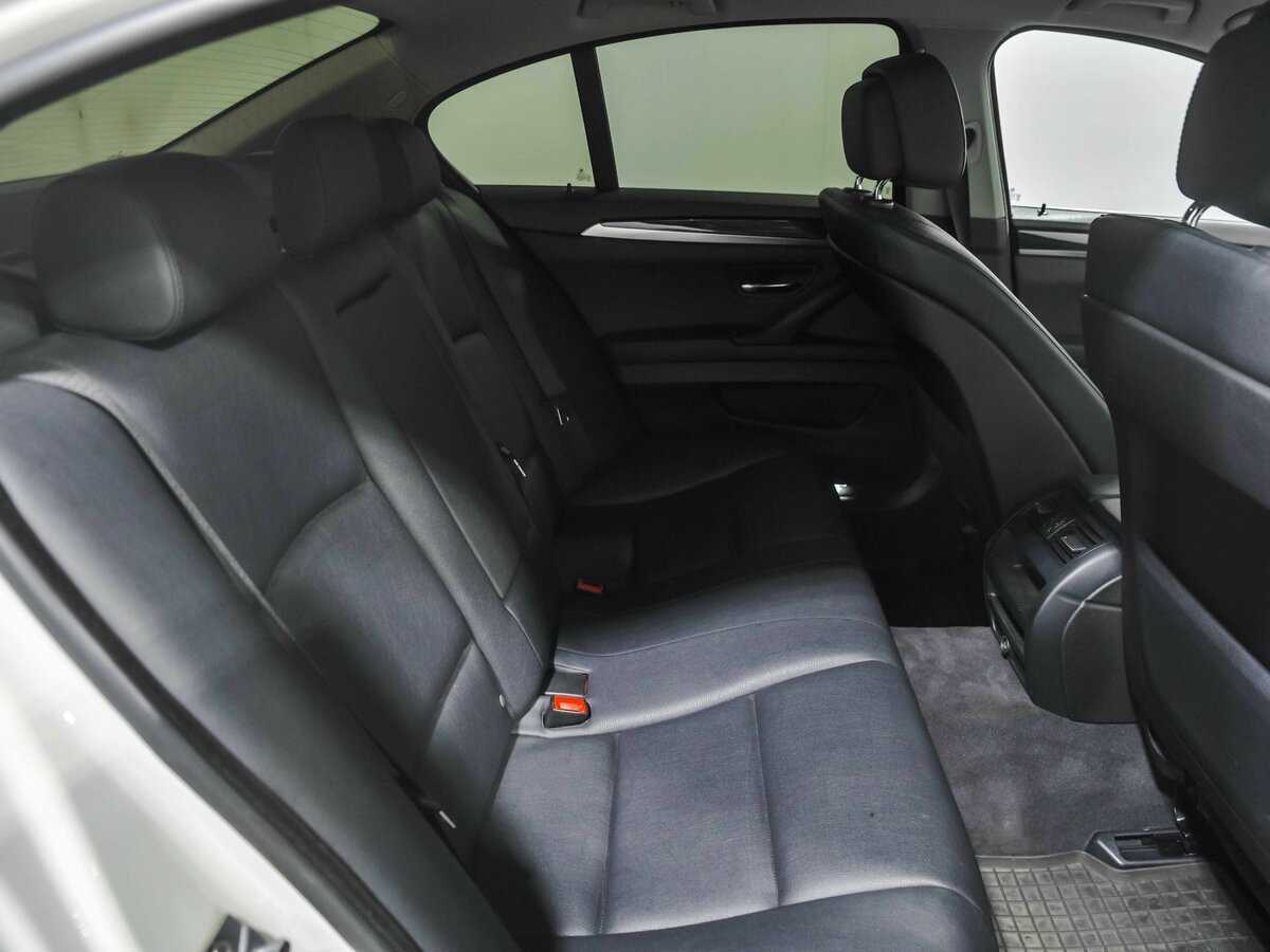 Б/У БМВ 5 серии 2013 года. Фото: #14