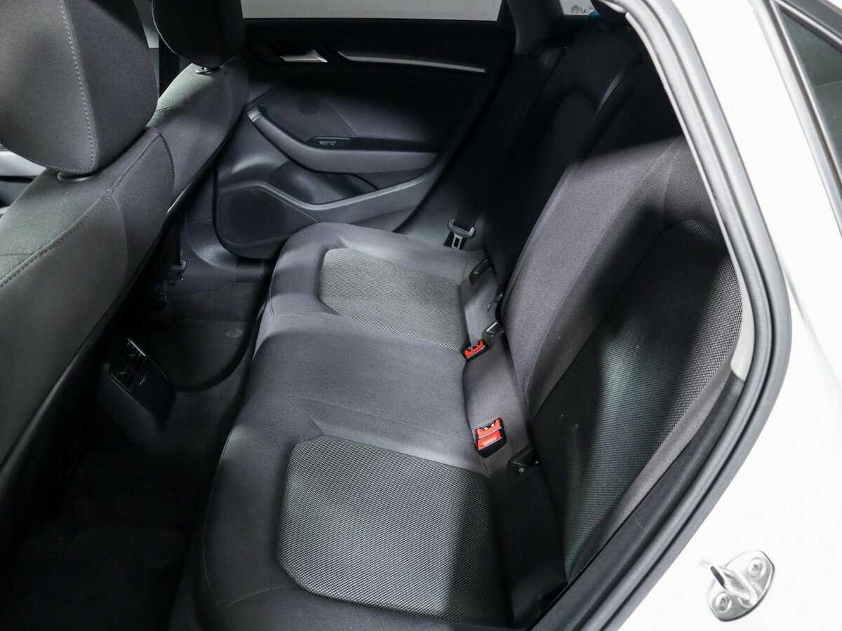 Б/У Ауди А3 2018 года. Фото: #9