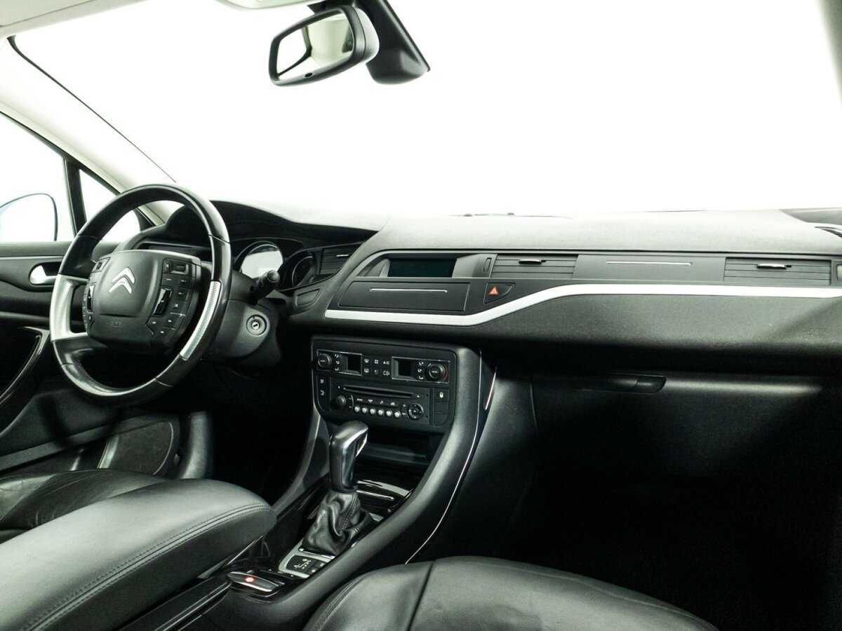 Б/У Ситроен Ц5 2013 года. Фото: #8