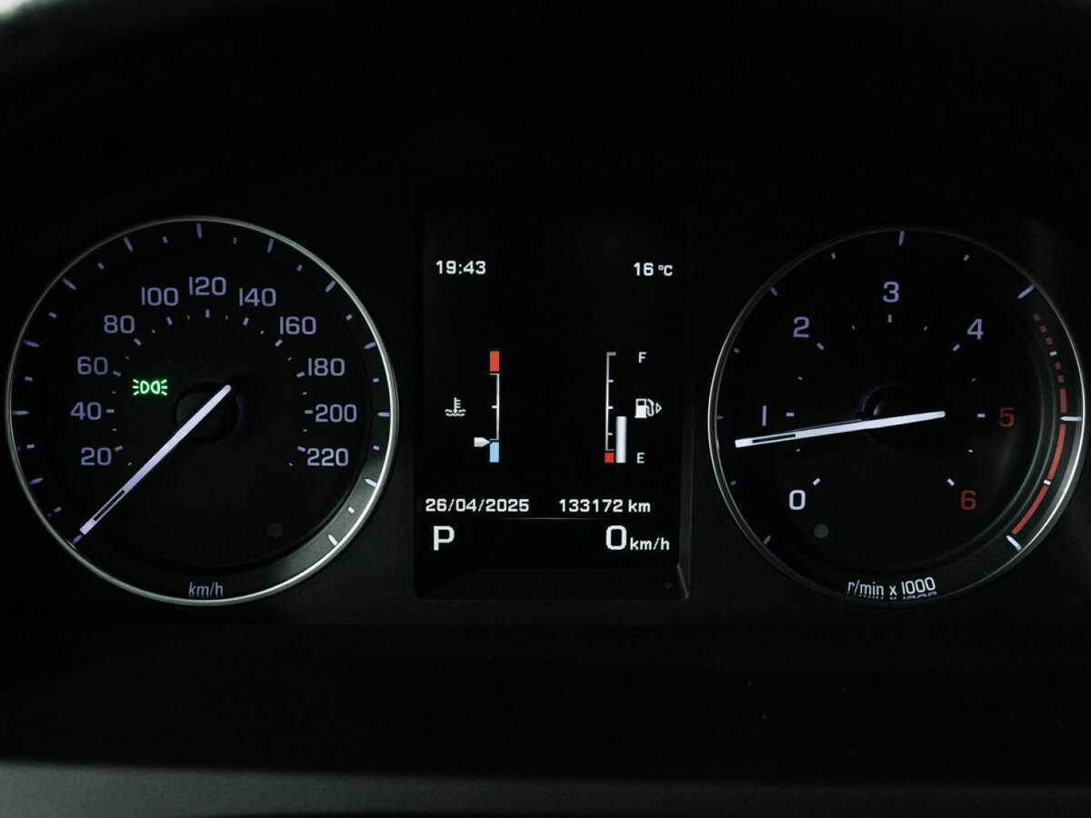 Б/У Лэнд Ровер Фрилендер 2014 года. Фото: #11