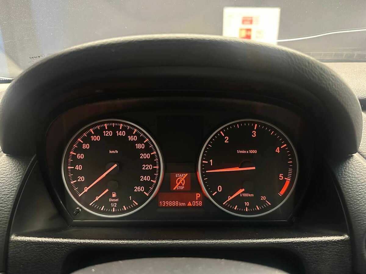 Б/У БМВ Икс1 2013 года. Фото: #6