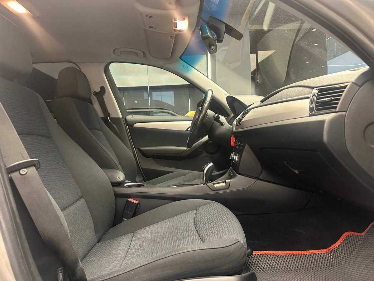 Б/У БМВ Икс1 2013 года. Фото: #10