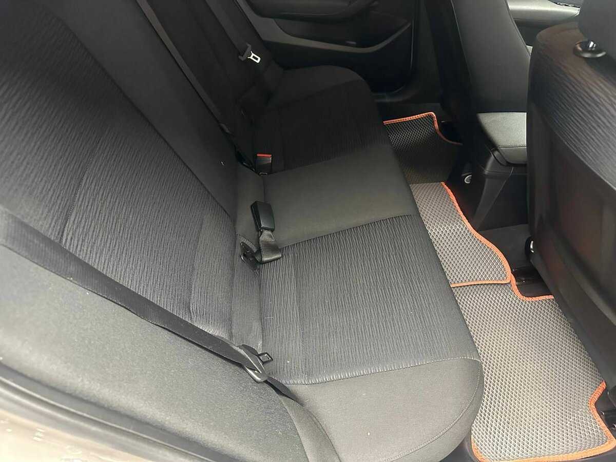 Б/У БМВ Икс1 2013 года. Фото: #16