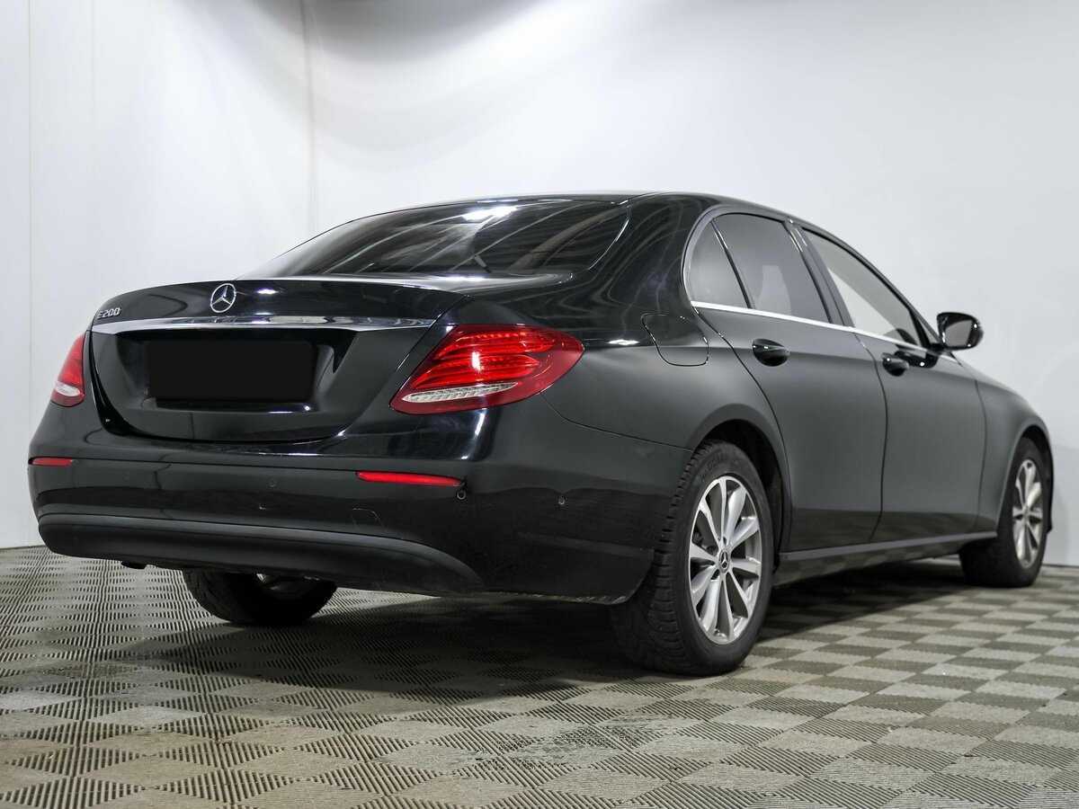 Б/У Мерседес-Бенц Е-Класс 2019 года. Фото: #3