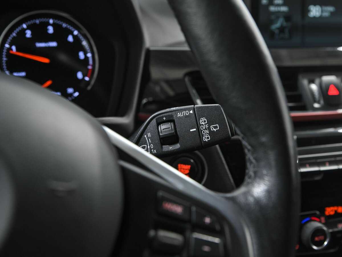 Б/У БМВ Икс1 2019 года. Фото: #8