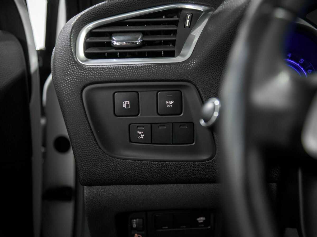 Б/У Ситроен ДС4 2012 года. Фото: #14