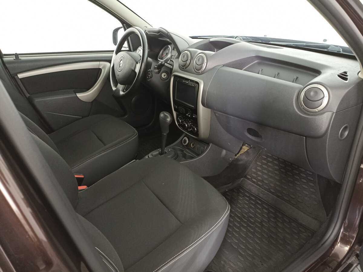 Б/У Рено Дастер 2015 года. Фото: #10