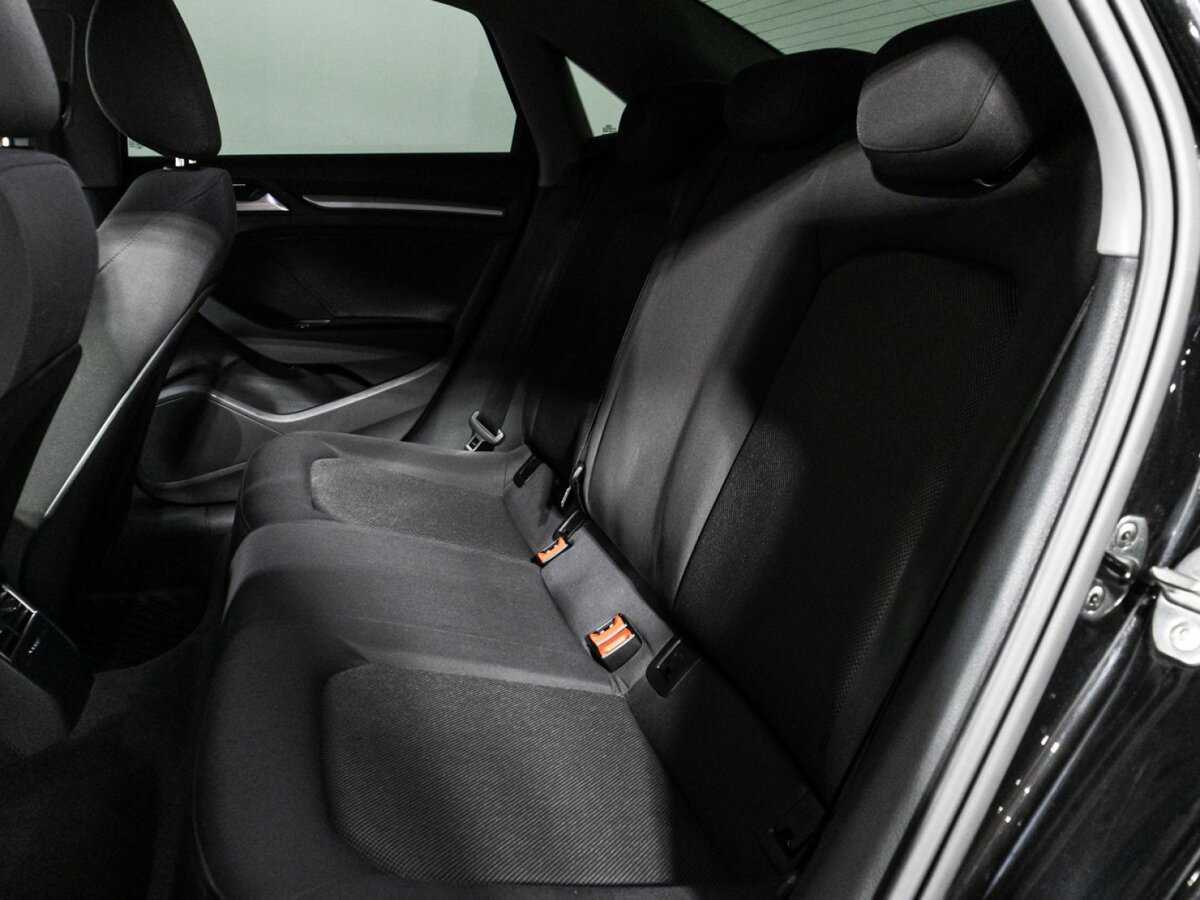 Б/У Ауди А3 2019 года. Фото: #9