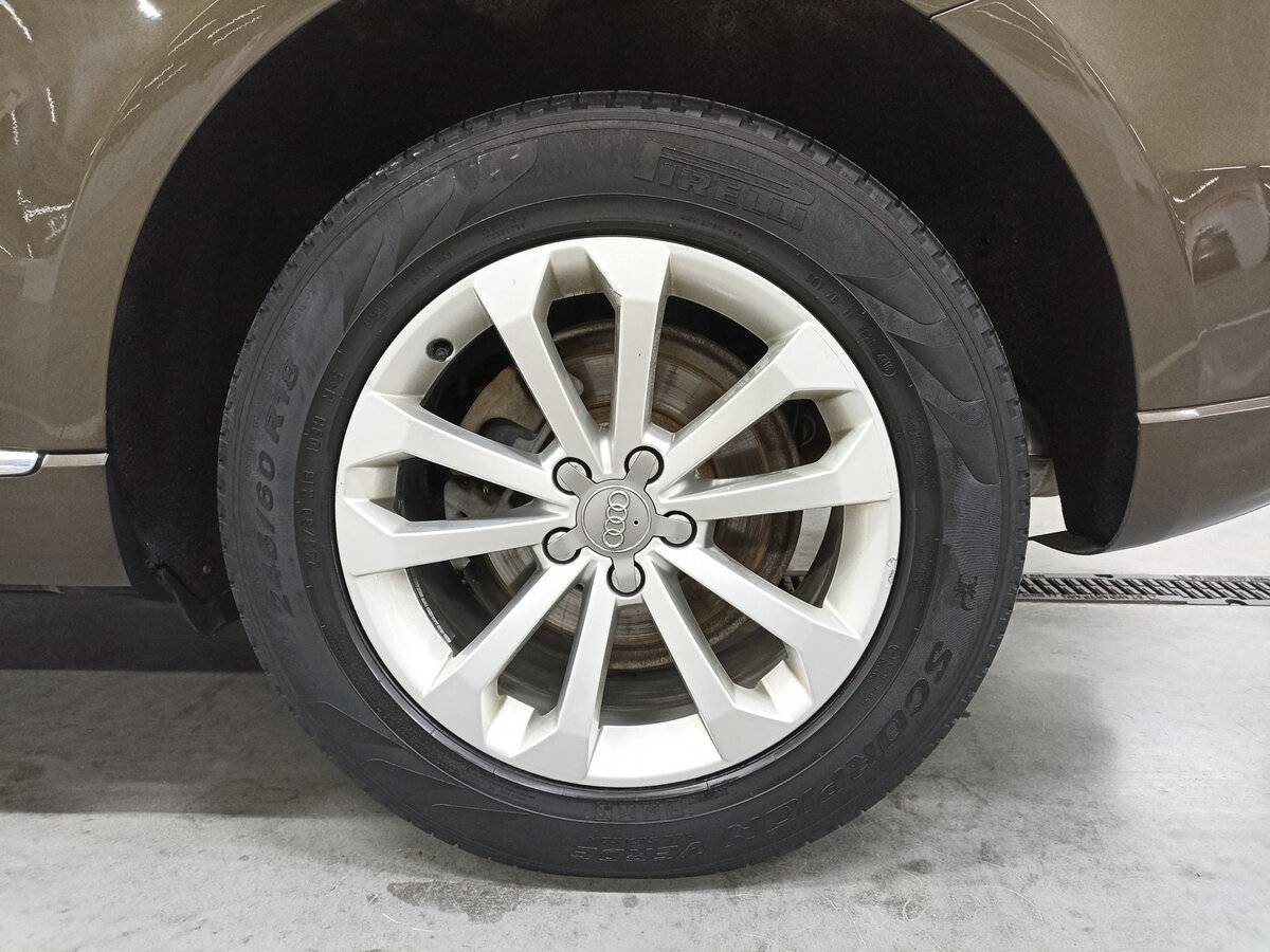 Б/У Ауди К5 2015 года. Фото: #17