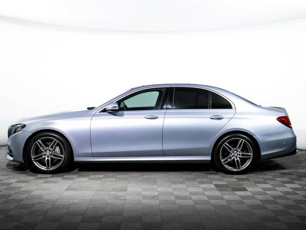 Б/У Мерседес-Бенц Е-Класс 2016 года. Фото: #3