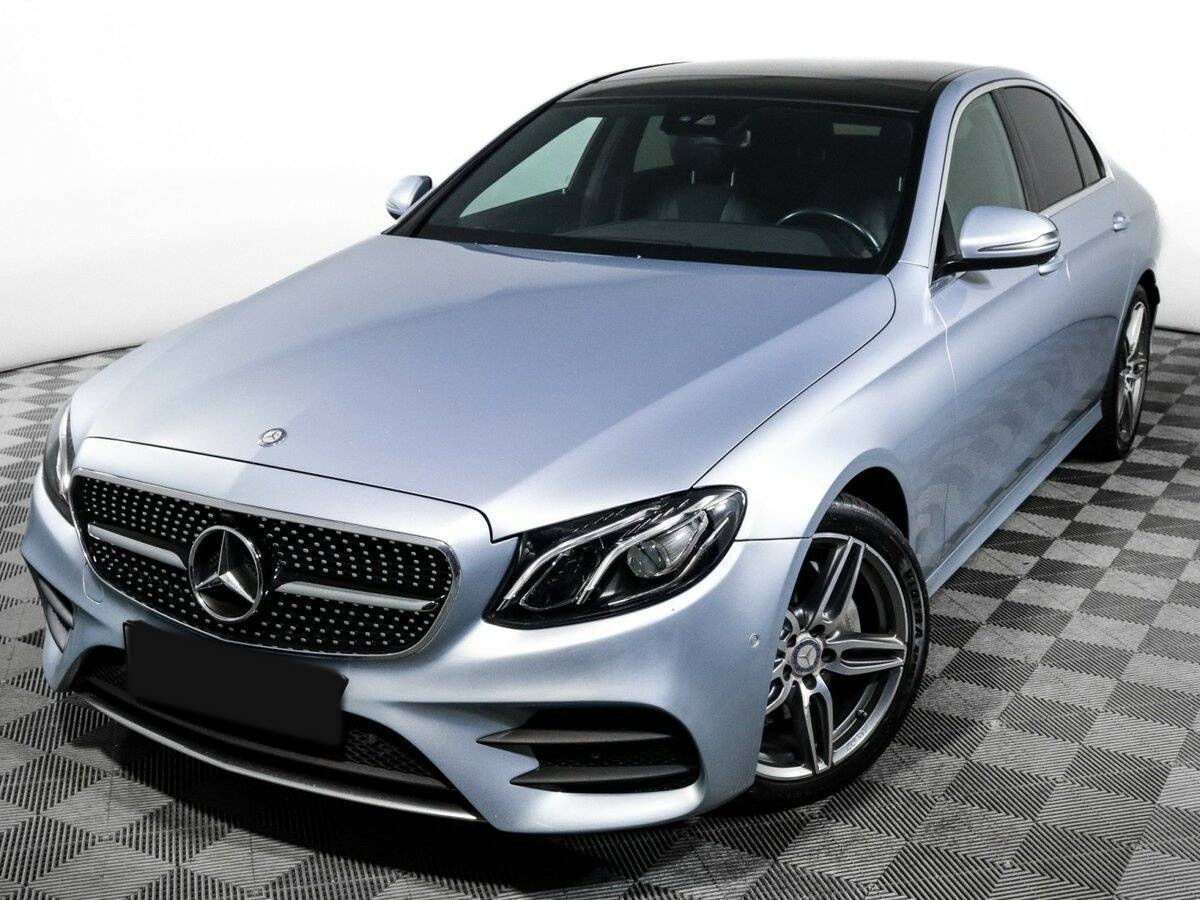 Б/У Мерседес-Бенц Е-Класс 2016 года. Фото: #11