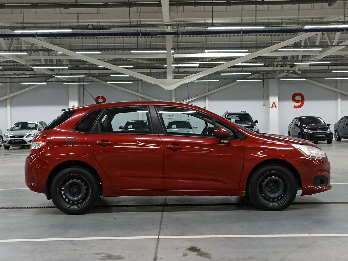 Б/У Ситроен Ц4 2012 года. Фото: #3