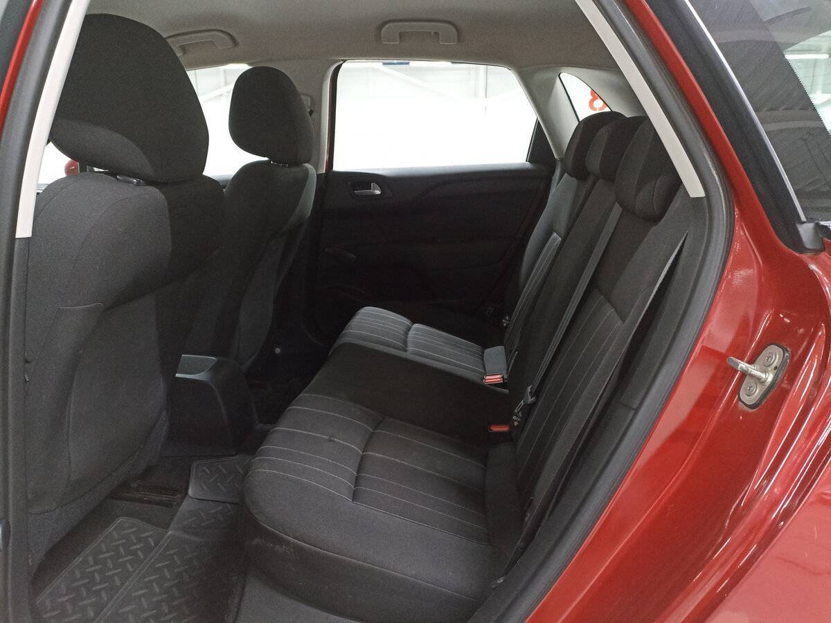 Б/У Ситроен Ц4 2012 года. Фото: #11