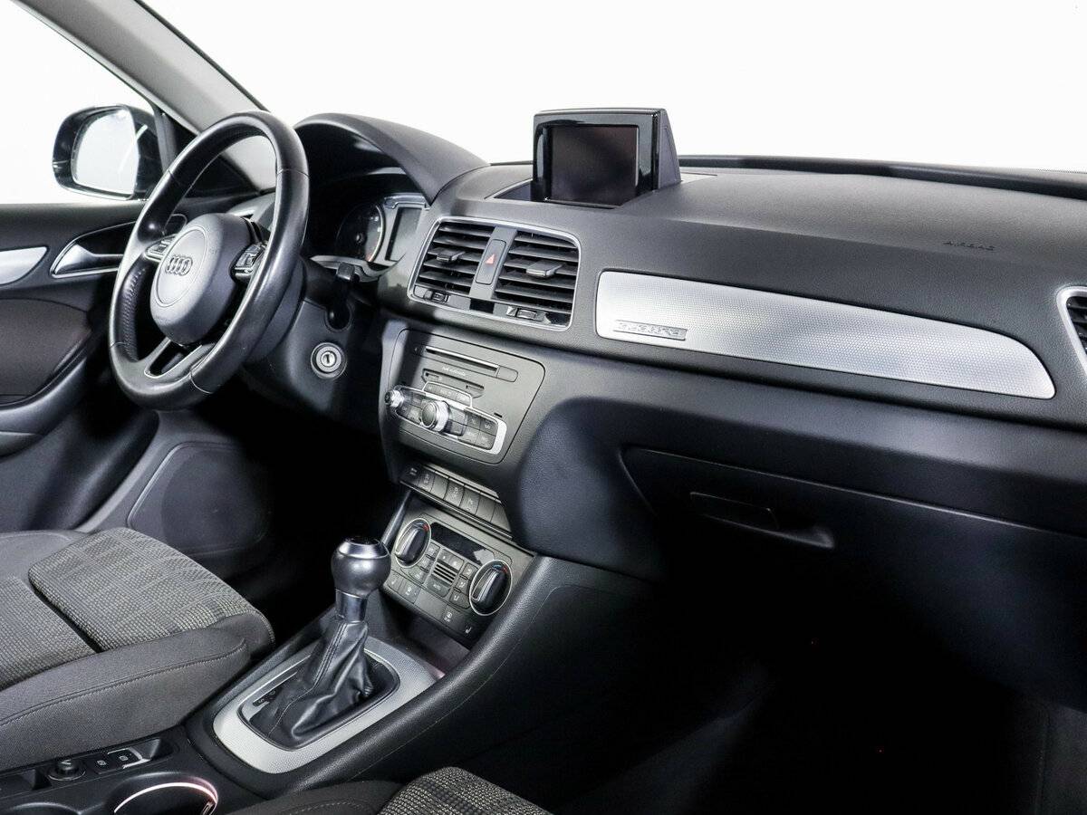 Б/У Ауди К3 2015 года. Фото: #4