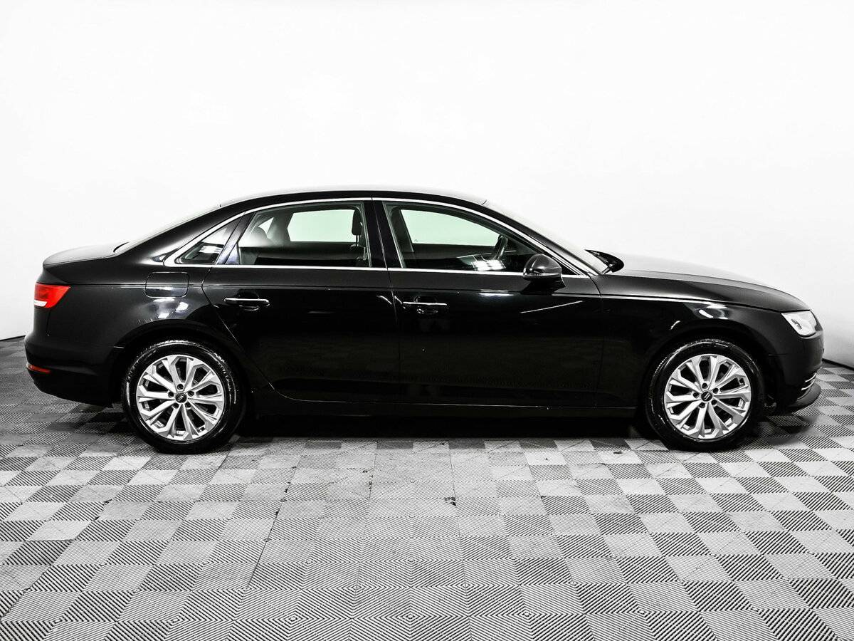 Б/У Ауди А4 2015 года. Фото: #3