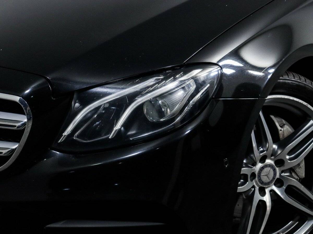 Б/У Мерседес-Бенц Е-Класс 2016 года. Фото: #13