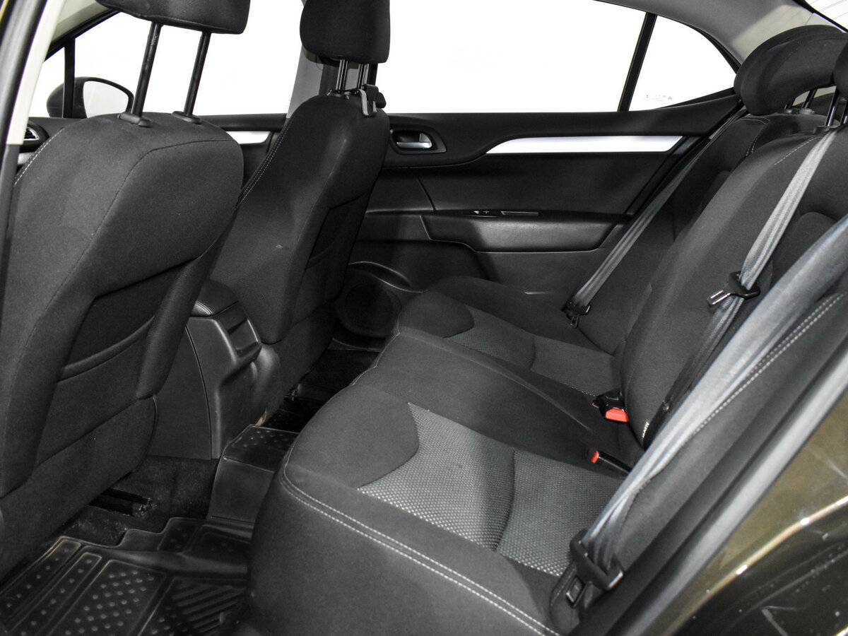 Б/У Ситроен Ц4 2016 года. Фото: #10