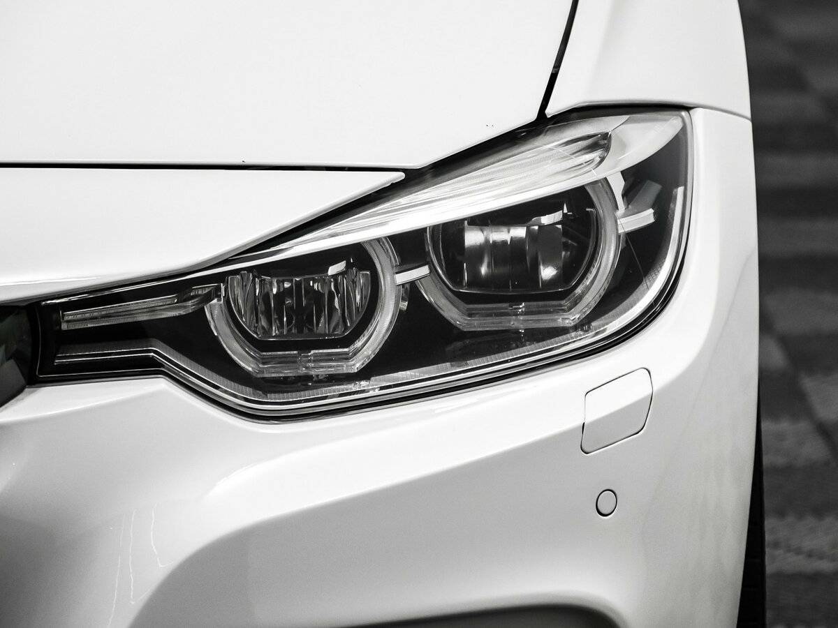 Б/У БМВ 3 серии 2018 года. Фото: #13