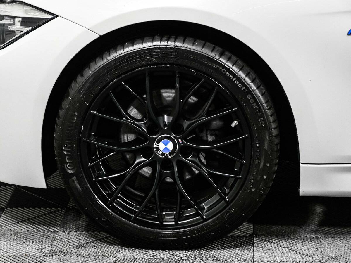 Б/У БМВ 3 серии 2018 года. Фото: #16