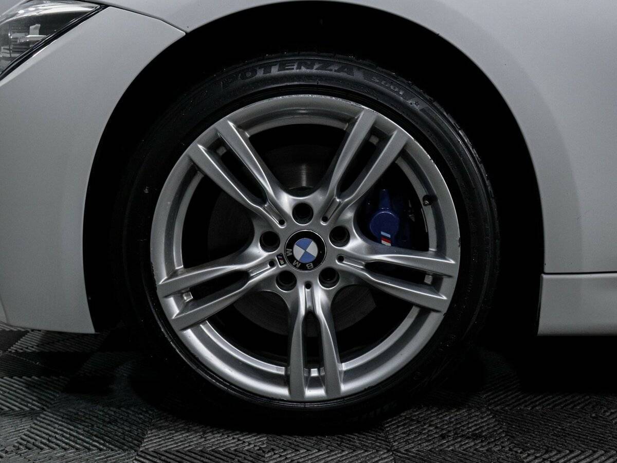 Б/У БМВ 3 серии 2018 года. Фото: #13