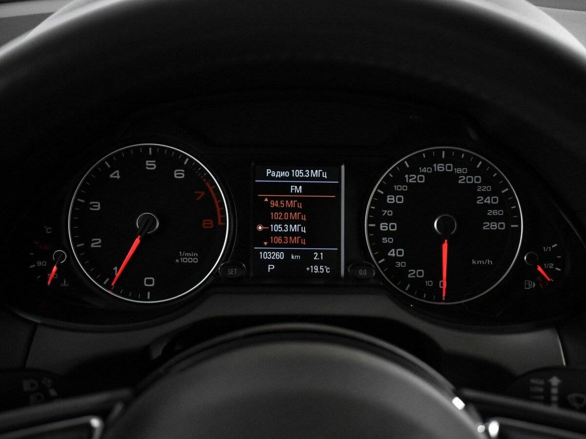 Б/У Ауди К5 2013 года. Фото: #17