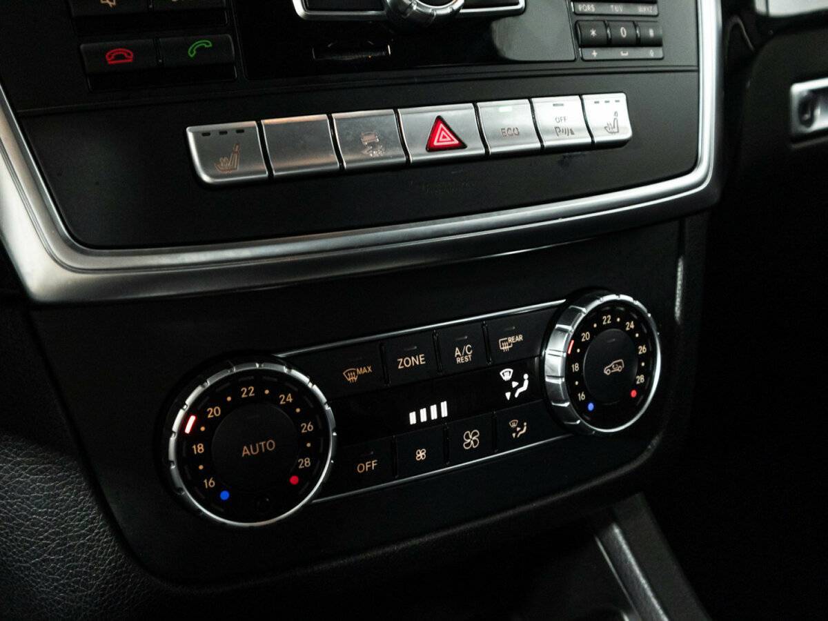 Б/У Мерседес-Бенц М-Класс 2014 года. Фото: #20