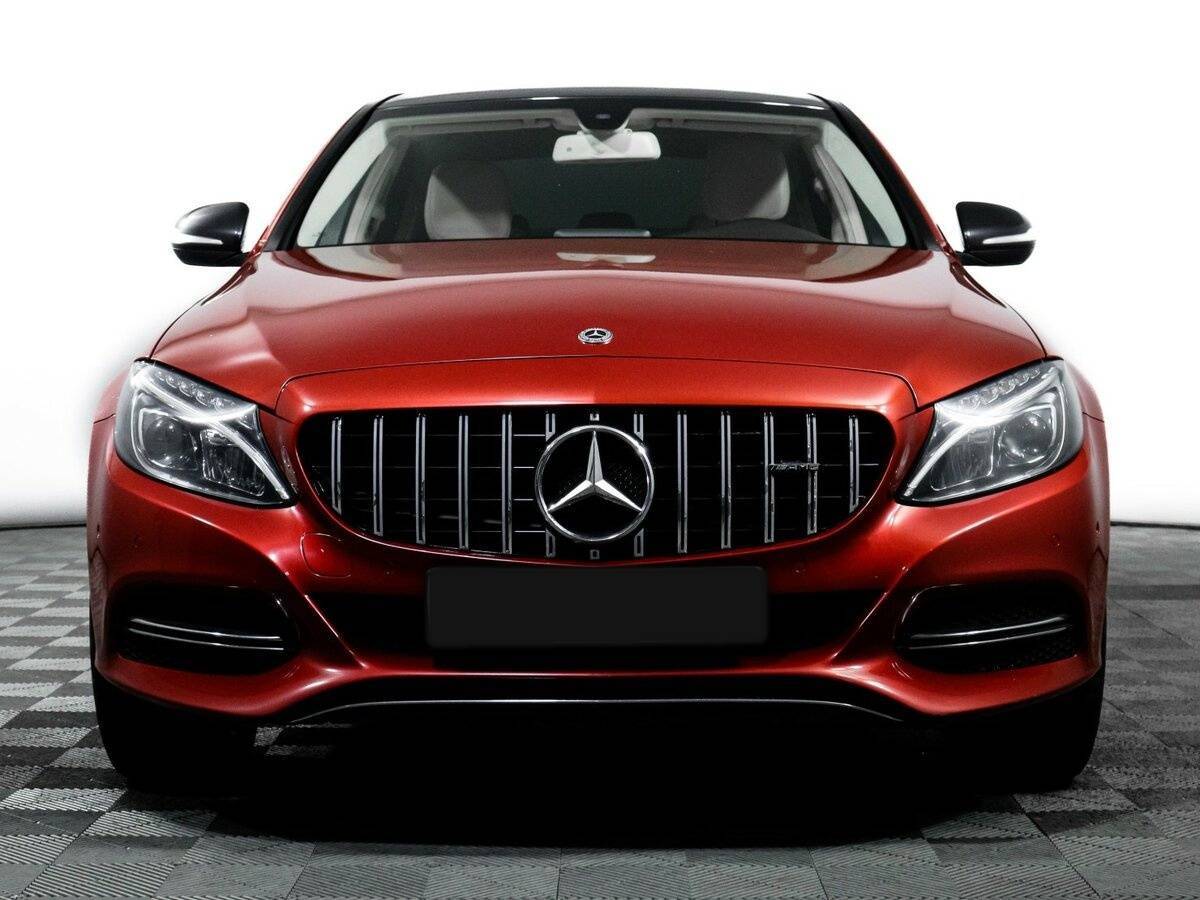 Б/У Мерседес-Бенц Ц-Класс 2014 года. Фото: #1