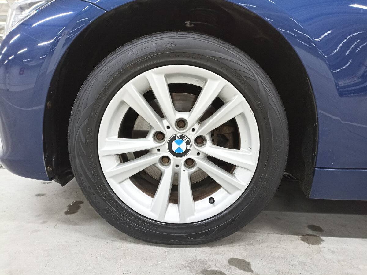 Б/У БМВ 3 серии 2016 года. Фото: #17