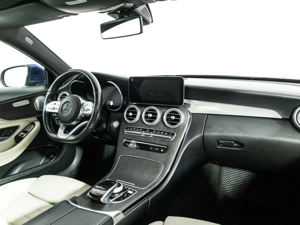 Б/У Мерседес-Бенц Ц-Класс 2018 года. Фото: #8