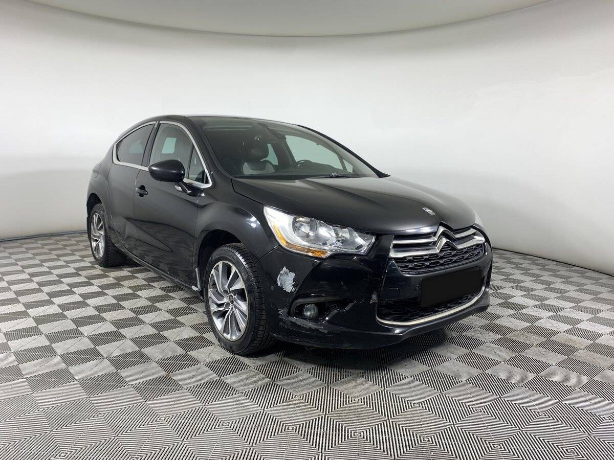 Б/У Ситроен ДС4 2013 года. Фото: #2