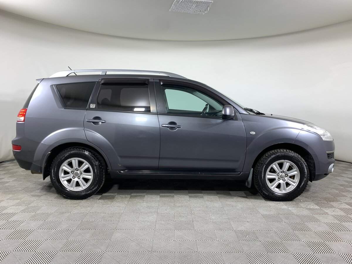 Б/У Ситроен Ц-Кроссер 2012 года. Фото: #3