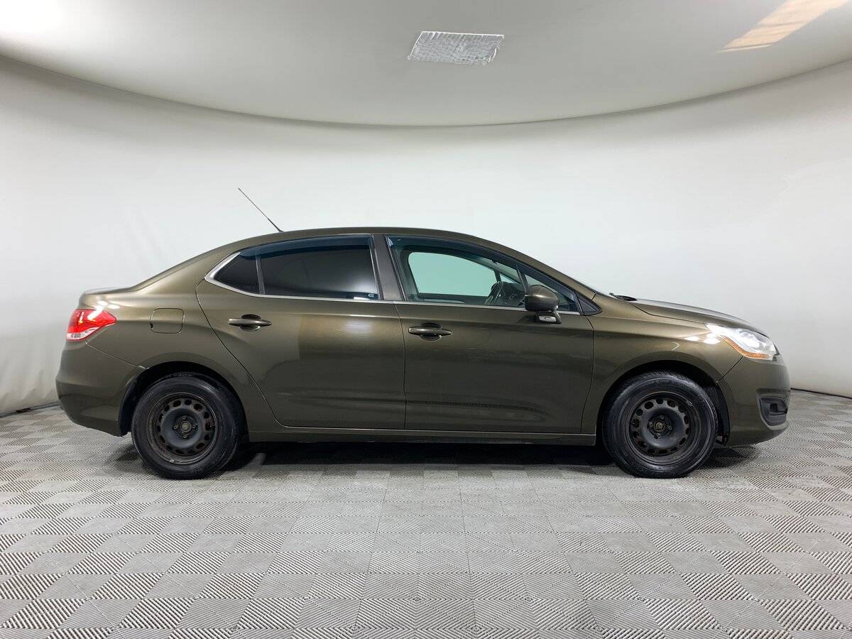 Б/У Ситроен Ц4 2014 года. Фото: #3