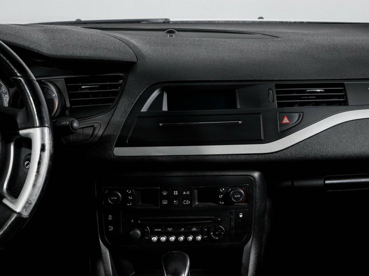 Б/У Ситроен Ц5 2014 года. Фото: #12