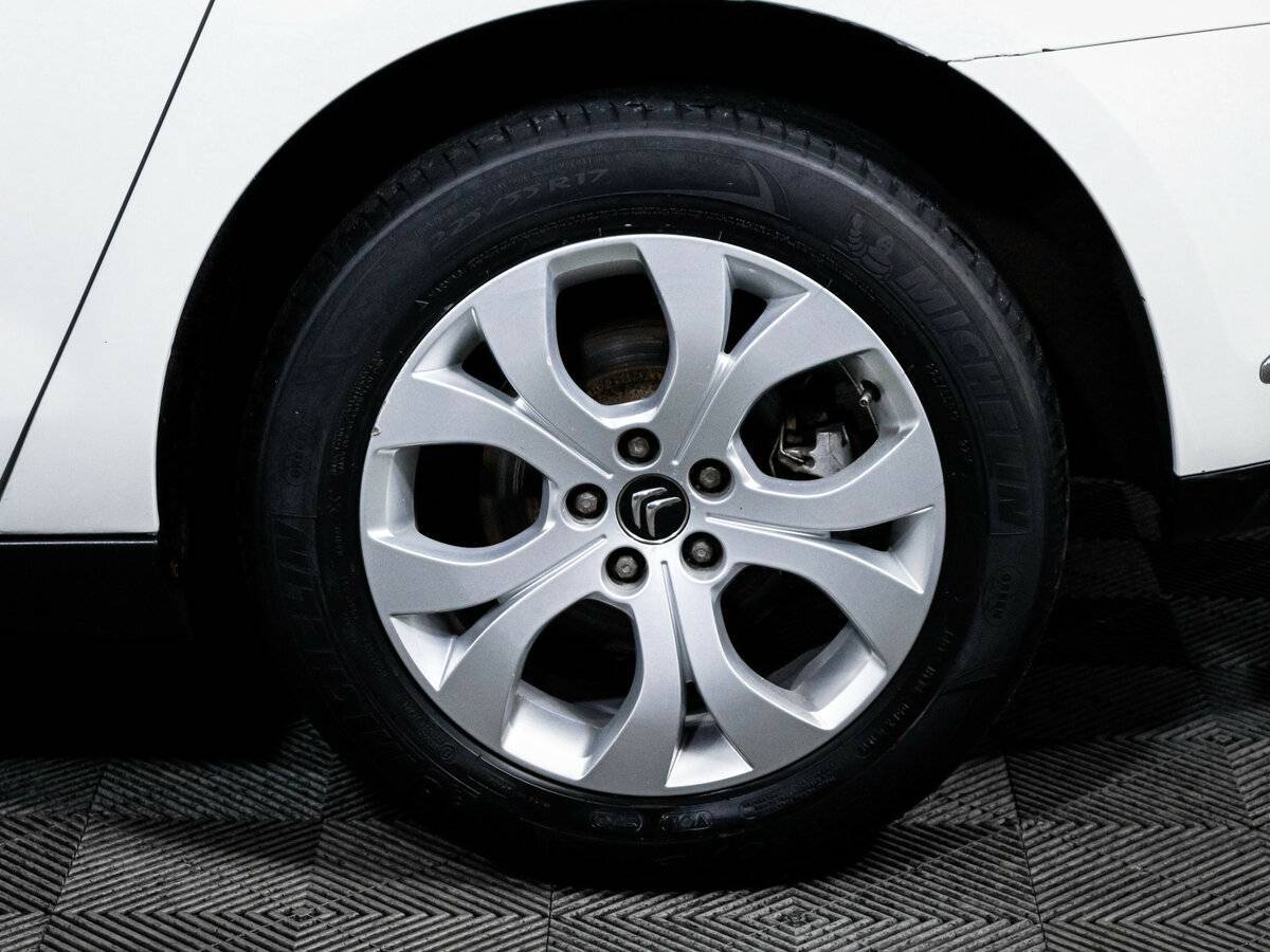 Б/У Ситроен Ц5 2014 года. Фото: #14