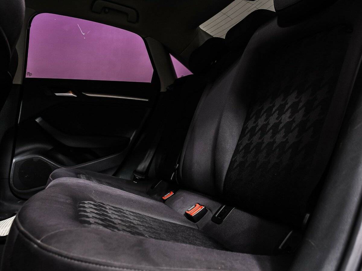 Б/У Ауди А3 2014 года. Фото: #13