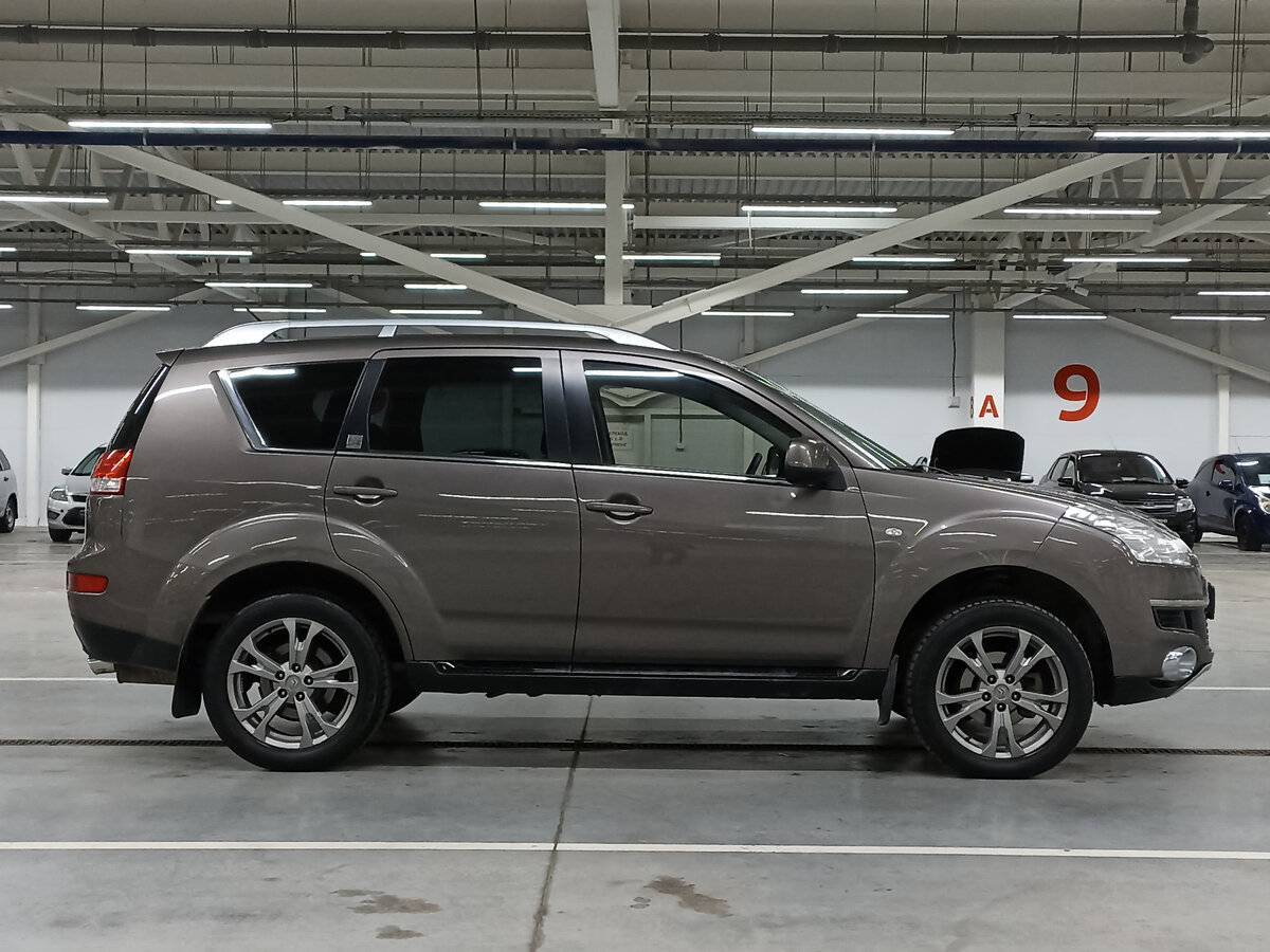 Б/У Ситроен Ц-Кроссер 2012 года. Фото: #3