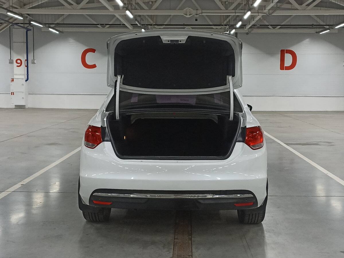 Б/У Ситроен Ц4 2013 года. Фото: #9