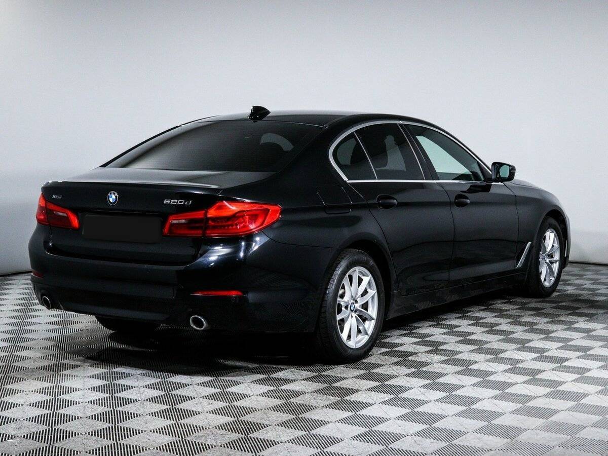 Б/У БМВ 5 серии 2018 года. Фото: #4