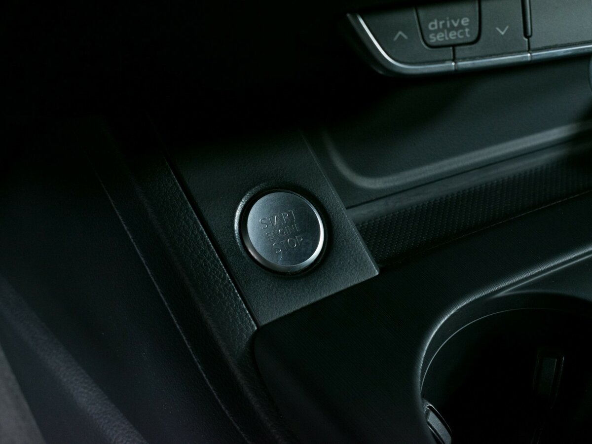 Б/У Ауди А5 2018 года. Фото: #12